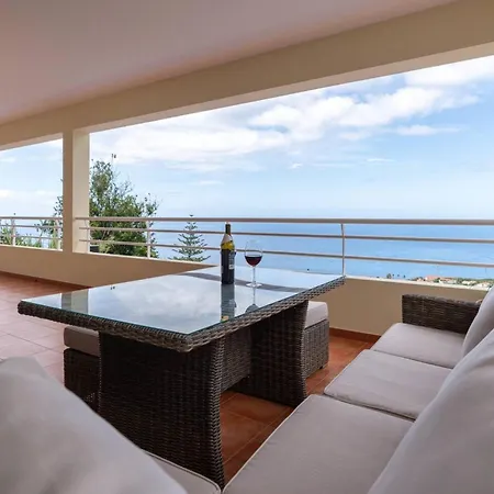 Sunnyside Holiday home Arco da Calheta (Madeira)